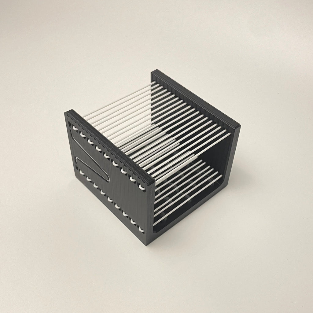 M.03 - Pen Mesh