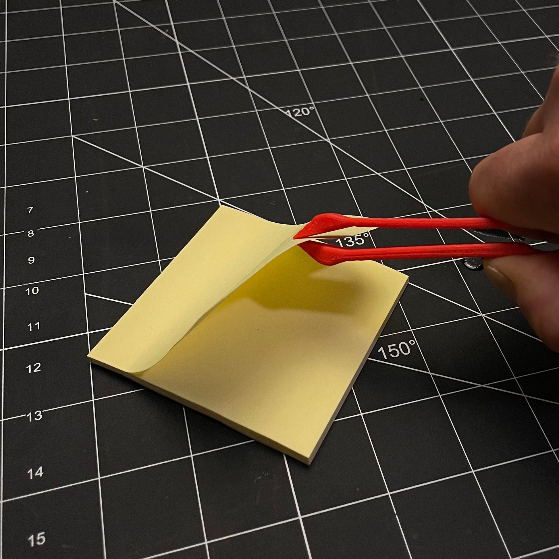 RED Tweezers