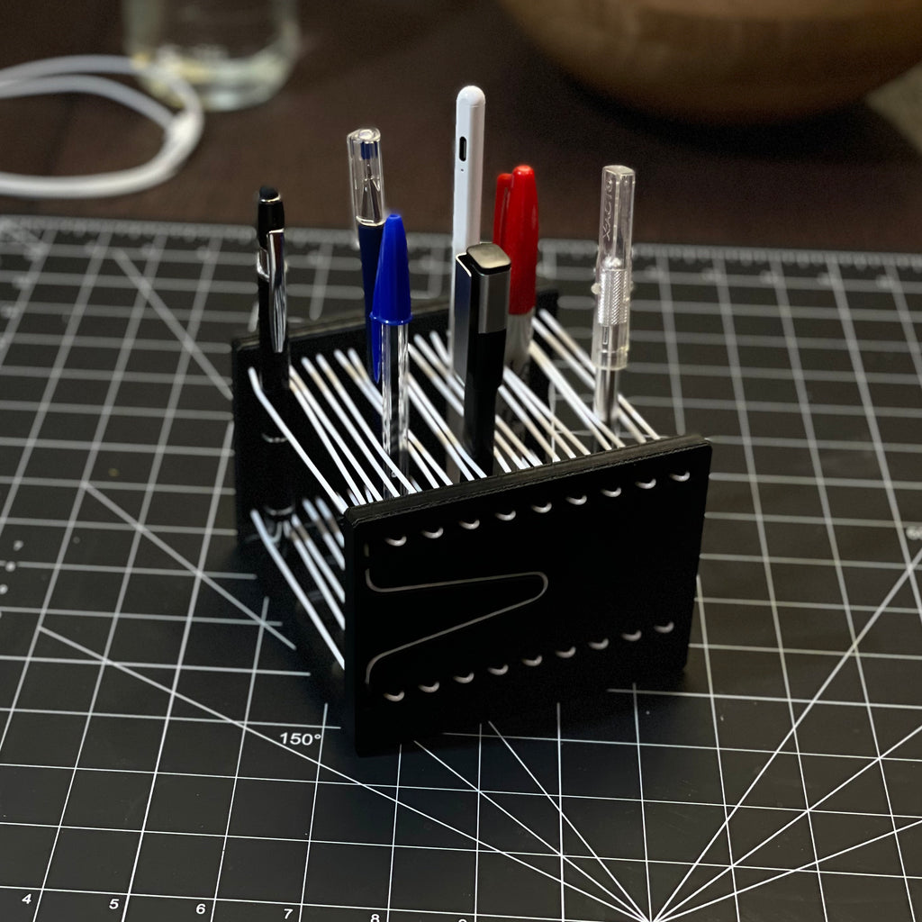 M.03 - Pen Mesh