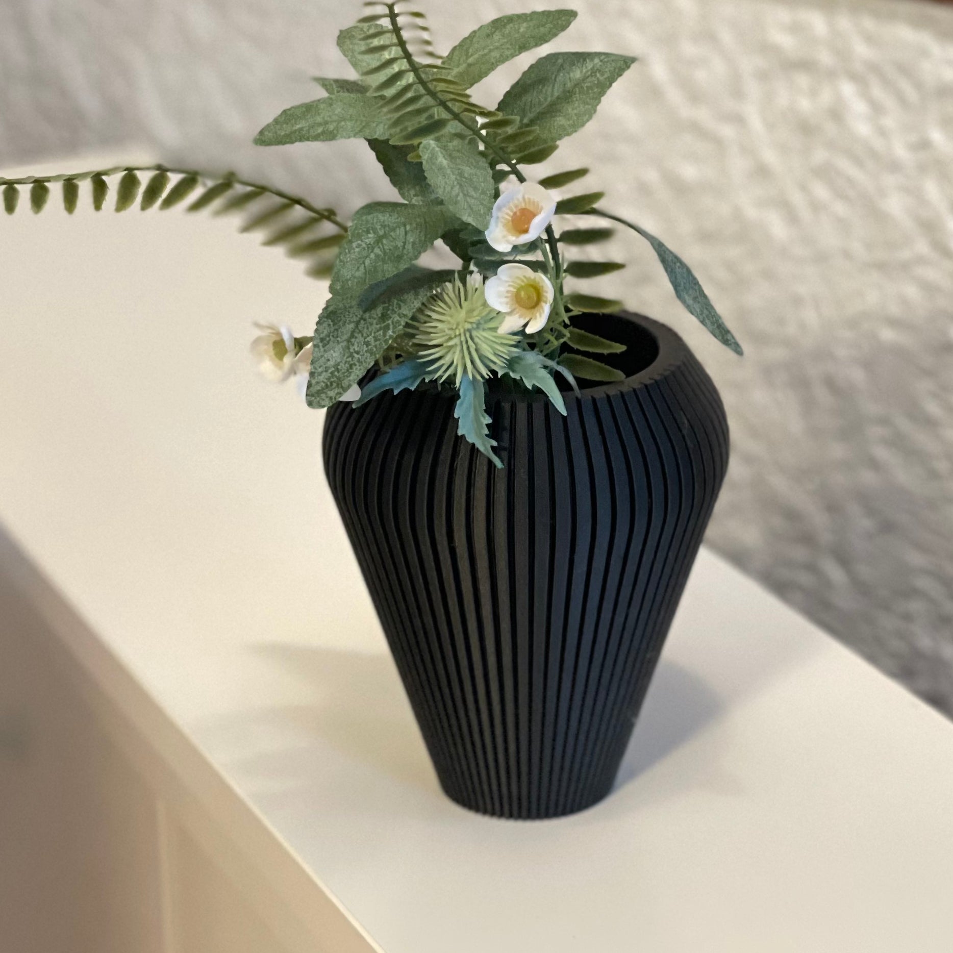 Vane Vase